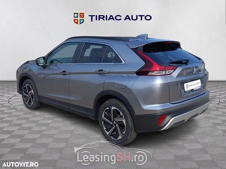 Second-hand Mitsubishi Eclipse Cross Intense+ 203 CP (149 kW) 2021 Gri SUV