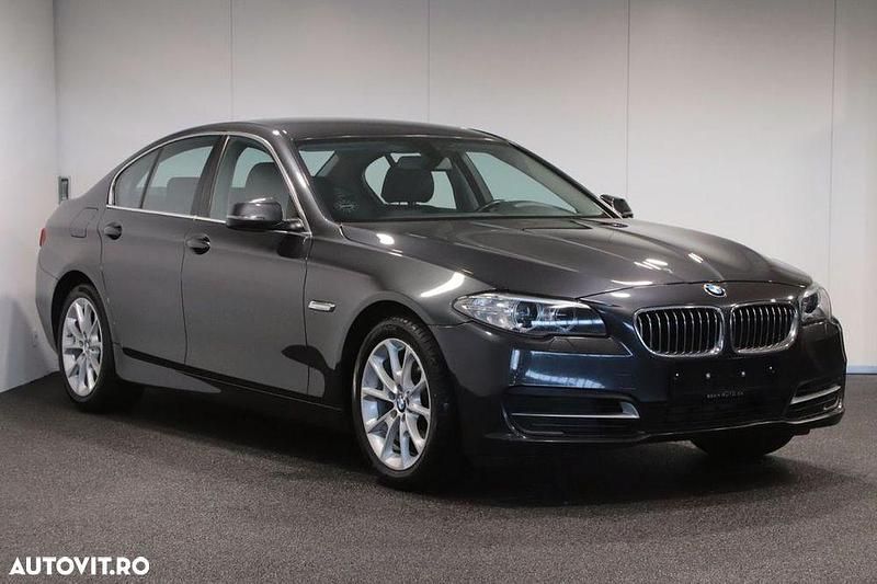 Second-hand BMW 520 190 CP (139 kW) 2015 Culoaregri Berlinǎ