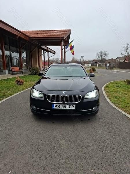 Utilizat 2013 BMW 520 Berlinǎ | 8.900 EUR (Preț bun) - Imagine 1/4