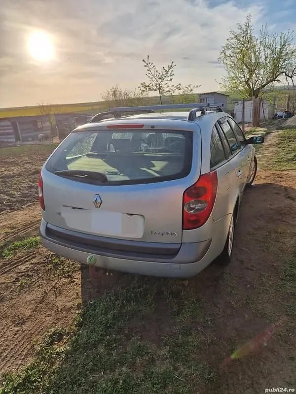 Utilizat 2002 Renault Laguna II Hatchback | 6.500 EUR - Imagine 1/4