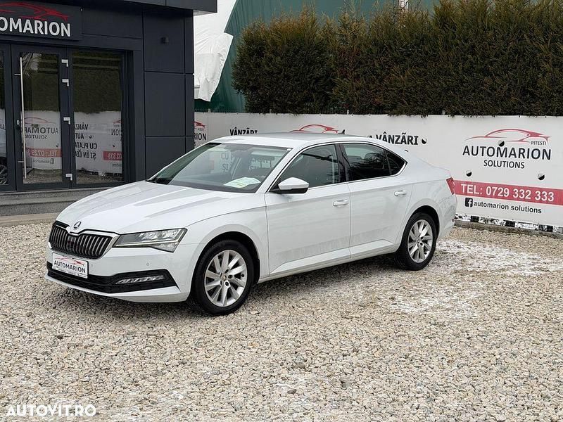 Culoarealb Utilizat 2022 Skoda Superb Essence Berlinǎ | 21.700 EUR (Preț OK) - Imagine 1/4