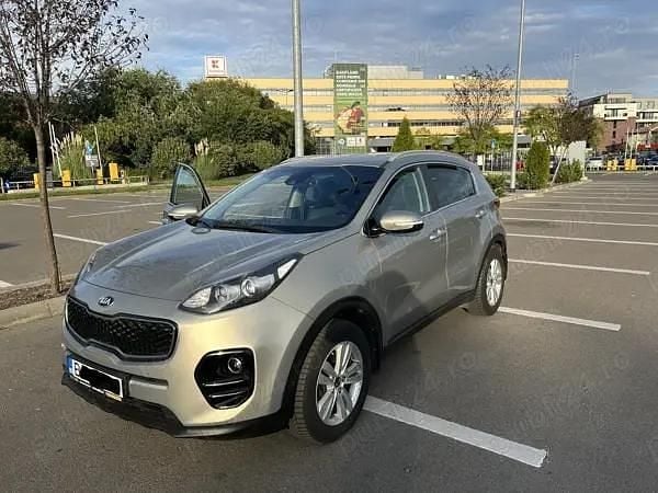 Bej Utilizat 2016 Kia Sportage SUV | 12.500 EUR (Preț bun) - Imagine 1/4