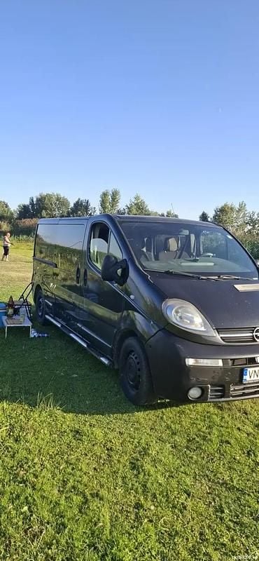 Utilizat 2006 Opel Vivaro Van | 4.000 EUR (Preț OK) - Imagine 1/4
