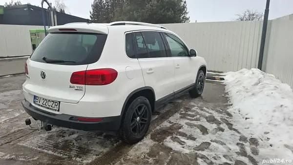 Second-hand VW Tiguan 140 CP (102 kW) 2012 Alb SUV