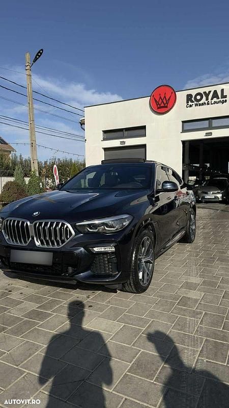 Culoarenegru Utilizat 2020 BMW X6 Comfort Edition SUV | 52.000 EUR (Super Preț) - Imagine 1/4