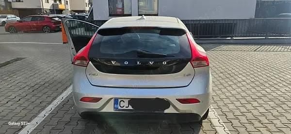 Second-hand Volvo V40 Business Edition 120 CP (88 kW) 2016 Gri Break