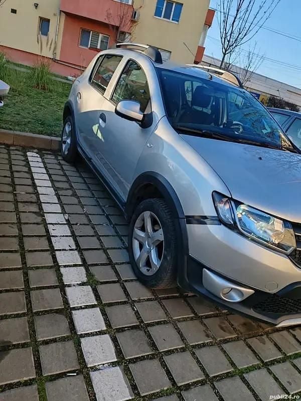 Second-hand Dacia Sandero Stepway 130 CP (95 kW) 2014 Hatchback