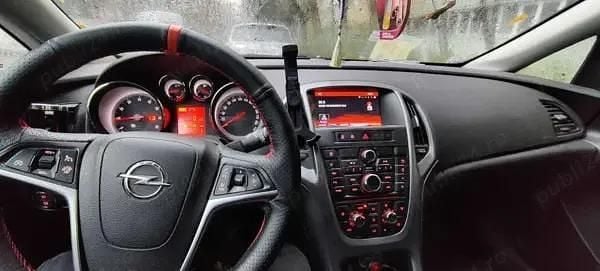 Second-hand Opel Astra 115 CP (84 kW) 2016 Break