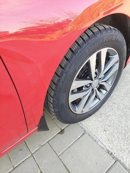 Rosu Utilizat 2019 Hyundai i30 Hatchback | 13.250 EUR (Preț OK) - Imagine 1/4