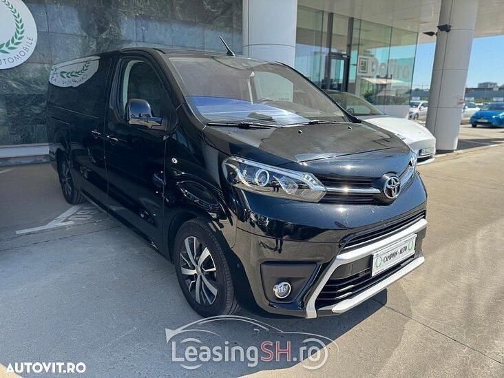 Negru Utilizat 2023 Toyota Proace Verso Executive Berlinǎ | 41.999 EUR - Imagine 1/4