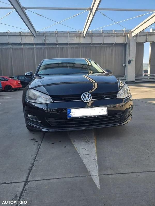 Culoarenegru Utilizat 2014 VW Golf VII Highline | 6.299 EUR (Preț bun) - Imagine 1/4
