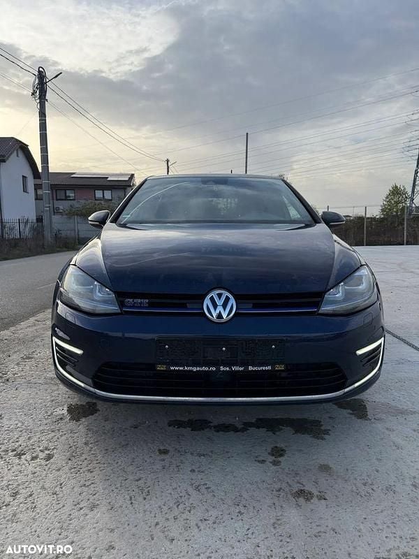 Second-hand VW Golf VII GTE 204 CP (150 kW) 2016 Culoarealbastru Hatchback