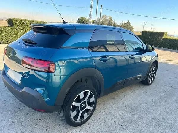 Second-hand Citroën C4 Shine 102 CP (75 kW) 2018 Albastru SUV