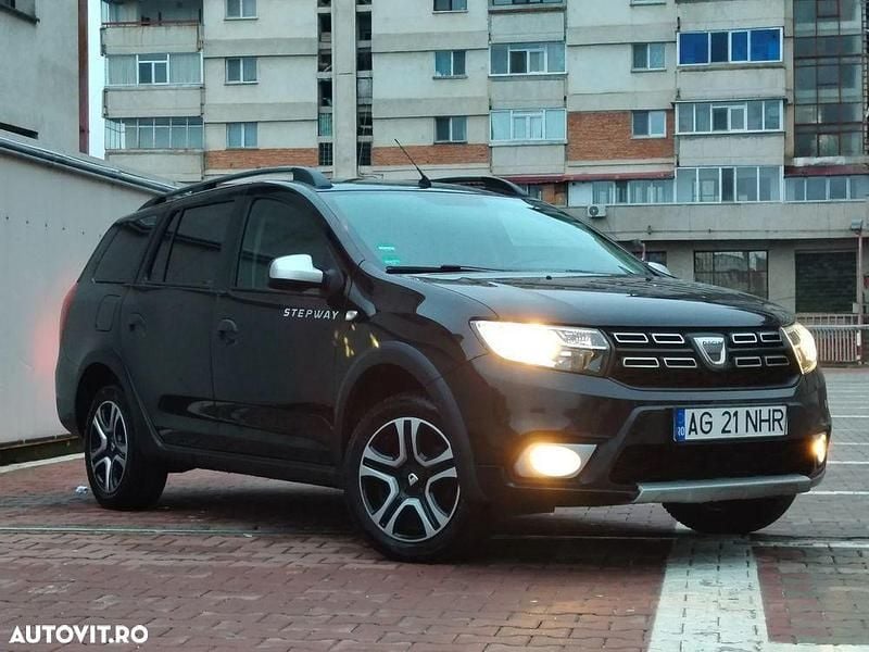 Second-hand Dacia Logan Stepway 90 CP (66 kW) 2019 Culoarenegru Van