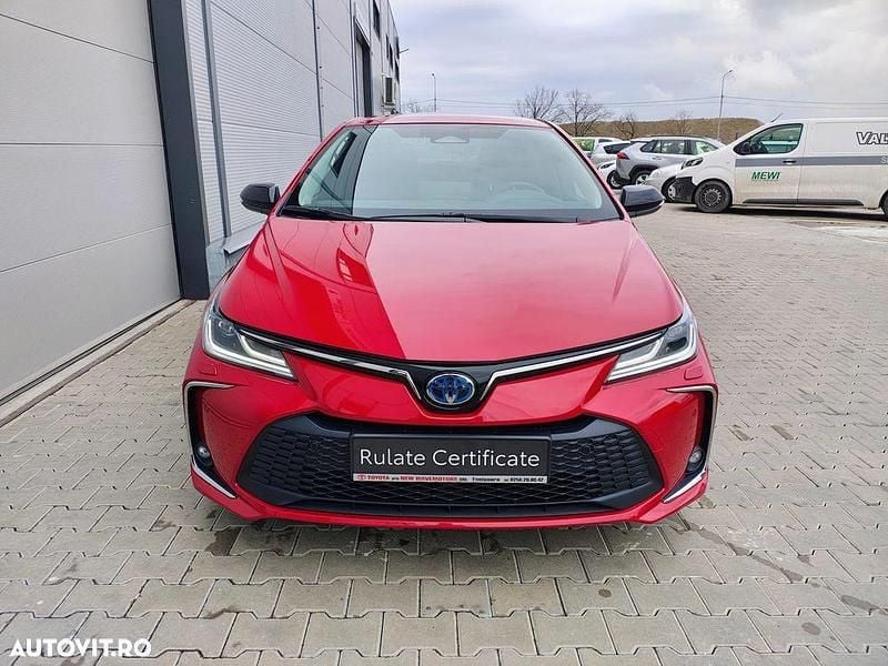 Second-hand Toyota Corolla 140 CP (102 kW) 2024 Culoarerosu Berlinǎ