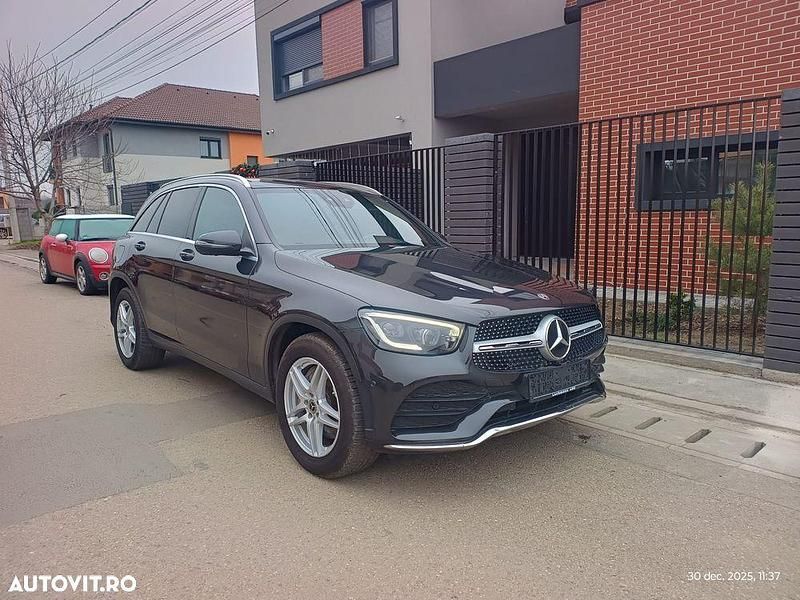 Culoaregri Utilizat 2019 Mercedes GLC300 AMG line SUV | 29.999 EUR - Imagine 1/4
