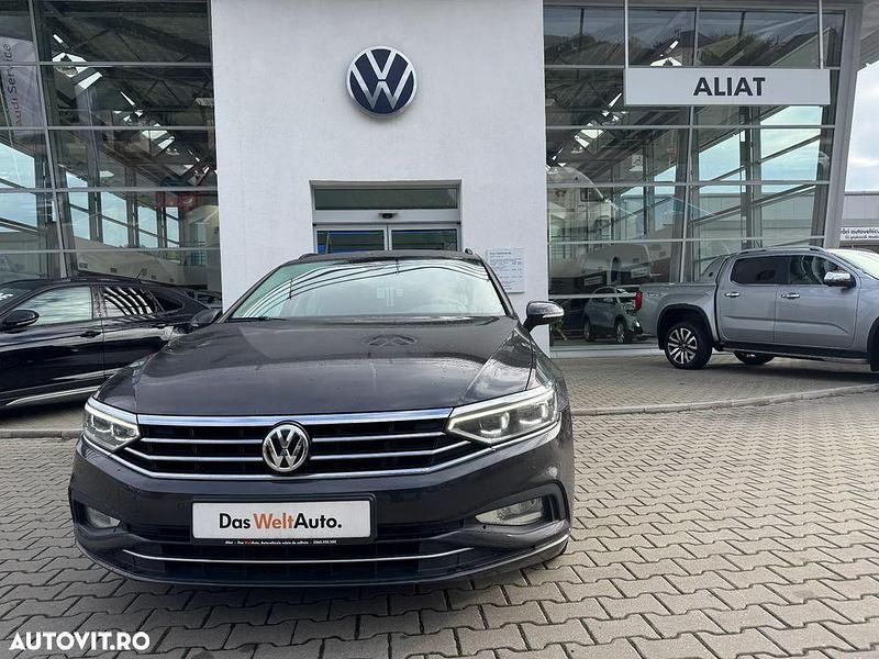 Culoaregri Utilizat 2020 VW Passat Comfortline Break | 20.812 EUR (Scump) - Imagine 1/4