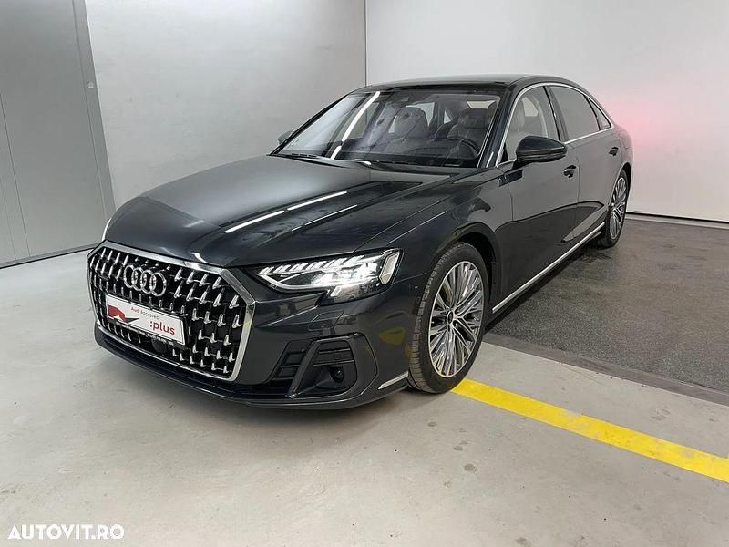 Gri Utilizat 2023 Audi A8 Design Berlinǎ | 71.995 EUR (Scump) - Imagine 1/4