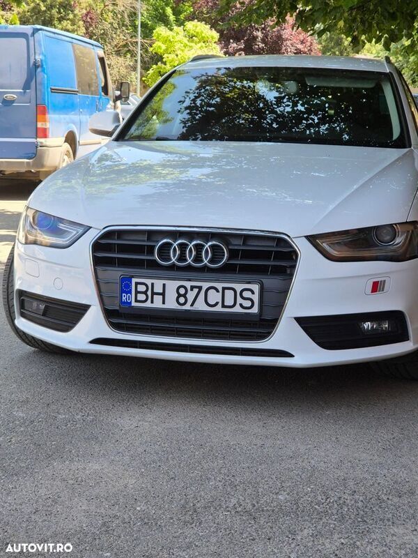 Alb Utilizat 2015 Audi A4 Ambiente Break | 8.900 EUR (Preț bun) - Imagine 1/4