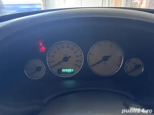 Second-hand Chrysler Grand Voyager 120 CP (88 kW) 2004 Monovolum