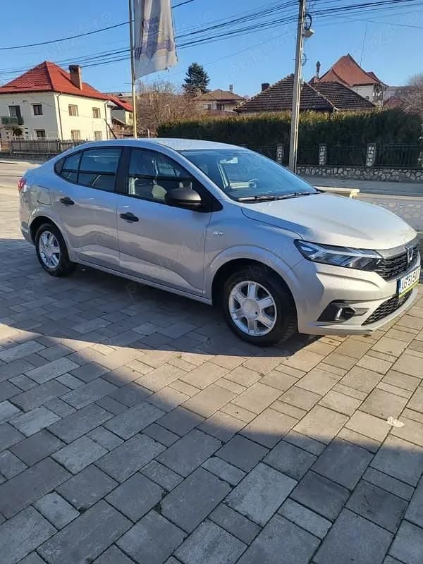 Utilizat 2022 Dacia Logan Berlinǎ | 9.500 EUR (Preț OK) - Imagine 1/4