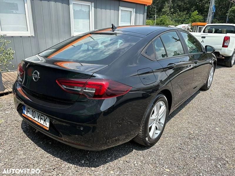 Second-hand Opel Insignia Edition 165 CP (121 kW) 2019 Culoarenegru Berlinǎ
