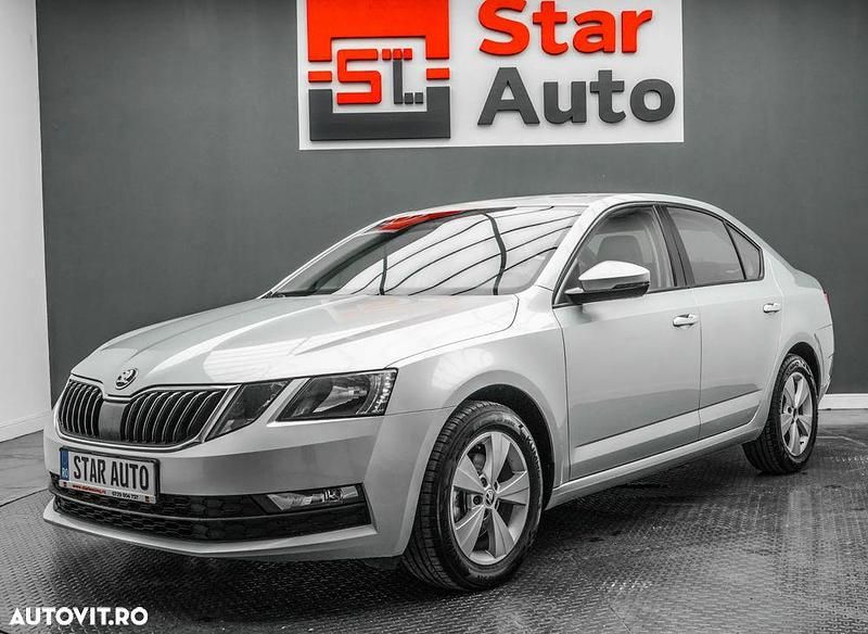 Culoareargint Utilizat 2020 Skoda Octavia Style Berlinǎ | 10.490 EUR (Preț bun) - Imagine 1/4
