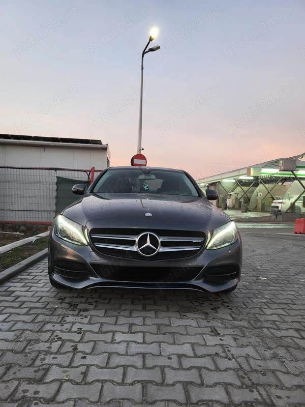 Utilizat 2017 Mercedes C200 Avantgarde Berlinǎ | 15.599 EUR (Preț OK) - Imagine 1/4