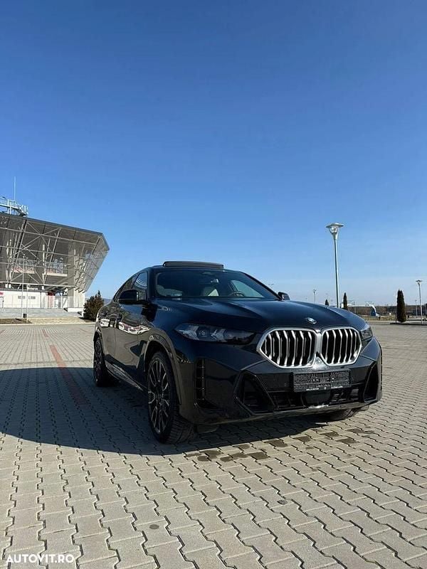 Culoarenegru Second-hand 2025 BMW X6 SUV | 85.790 EUR (Super Preț) - Imagine 1/4