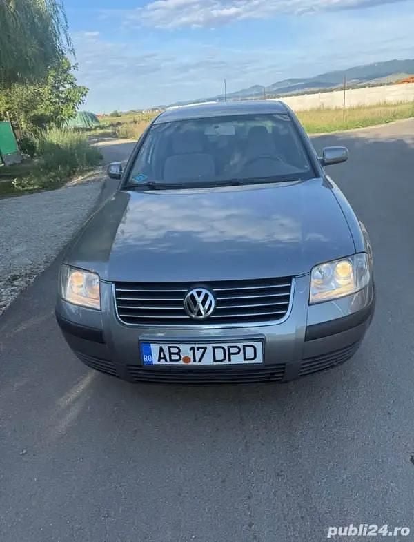 Utilizat 2002 VW Passat Berlinǎ | 1.800 EUR (Preț OK) - Imagine 1/4