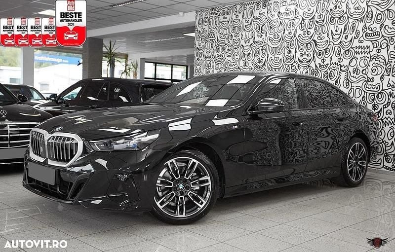 Culoarenegru Utilizat 2024 BMW 520 Comfort Edition Berlinǎ | 53.667 EUR (Preț OK) - Imagine 1/4