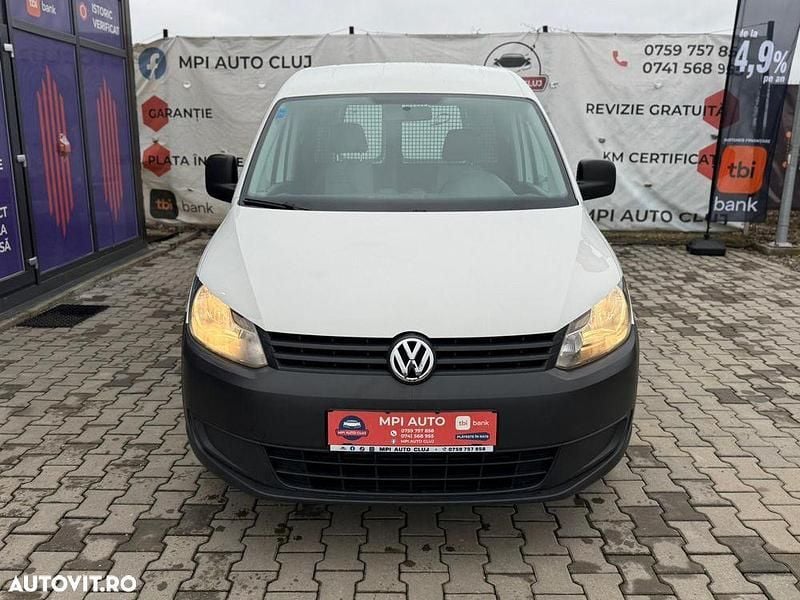 Second-hand VW Caddy 75 CP (55 kW) 2012 Culoarealb Monovolum