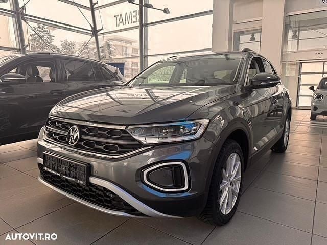 Culoaregri Nouă 2025 VW T-Roc Life SUV | 28.990 EUR (Preț OK) - Imagine 1/4