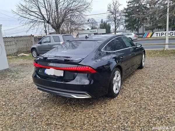 Negru Utilizat 2020 Audi A7 Berlinǎ | 33.600 EUR (Preț OK) - Imagine 1/4