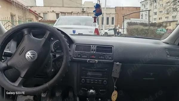 Second-hand VW Golf IV 101 CP (74 kW) 2006 Gri Break