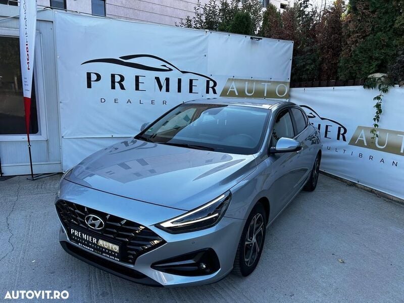Gri Utilizat 2021 Hyundai i30 GO! Berlinǎ | 16.490 EUR - Imagine 1/4