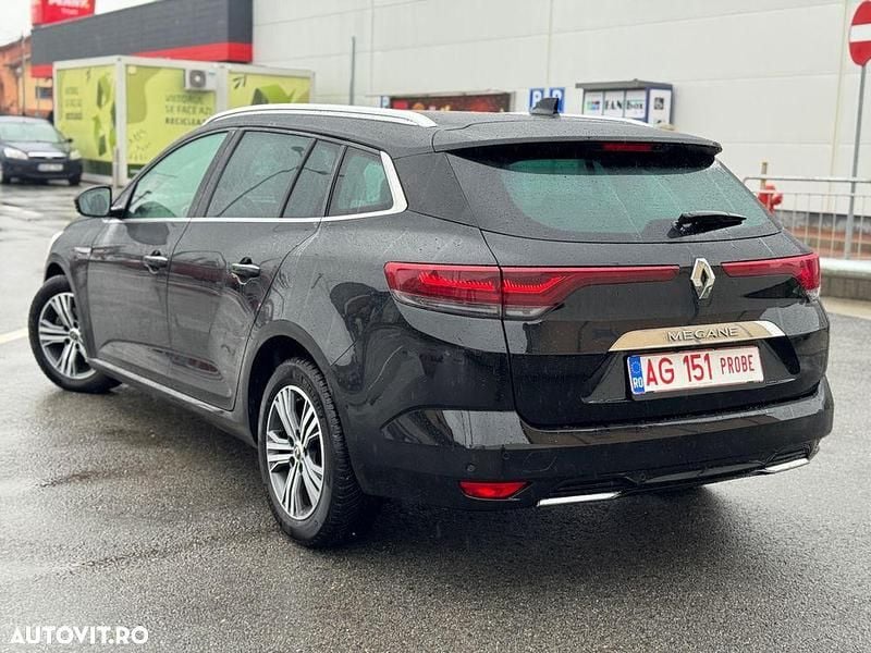 Second-hand Renault Mégane GrandTour Techno 140 CP (102 kW) 2021 Culoarenegru Break