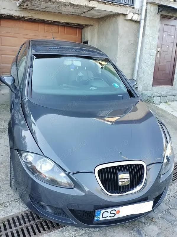 Gri Utilizat 2007 Seat Leon Stylance Hatchback | 3.900 EUR (Scump) - Imagine 1/4
