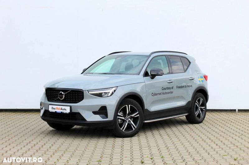 Gri Utilizat 2025 Volvo XC40 Plus SUV | 38.675 EUR (Preț OK) - Imagine 1/4