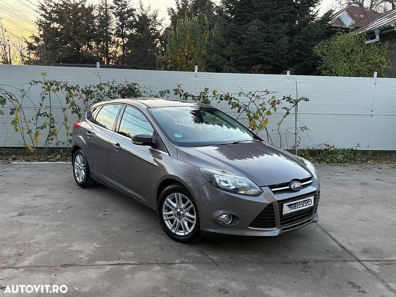 Culoaregri Utilizat 2012 Ford Focus Titanium | 4.490 EUR (Preț OK) - Imagine 1/4