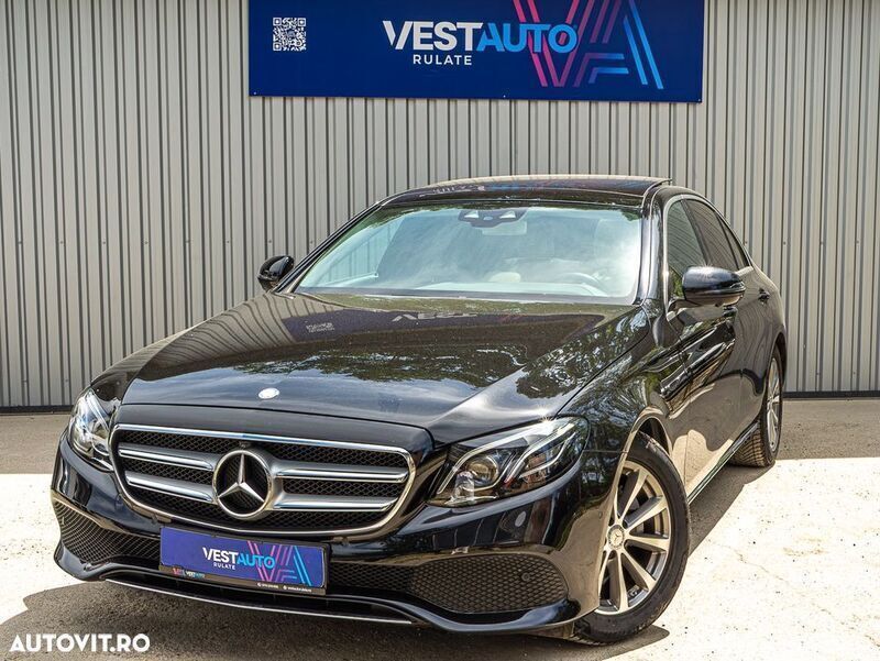 Negru Utilizat 2016 Mercedes E220 Exclusive Berlinǎ | 24.990 EUR (Preț OK) - Imagine 1/4