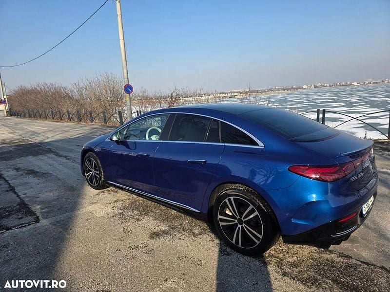 Second-hand Mercedes EQE350 214 kW (292 CP) 2022 Culoarealbastru Berlinǎ