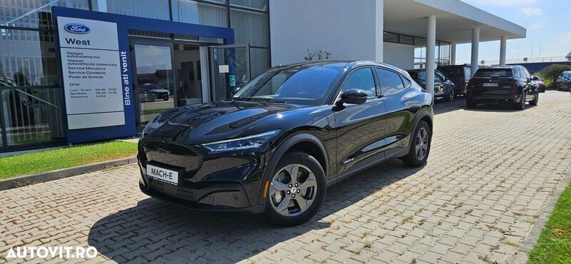 Negru Nouă 2024 Ford Mustang Mach-E Standard Range SUV | 35.758 EUR - Imagine 1/4