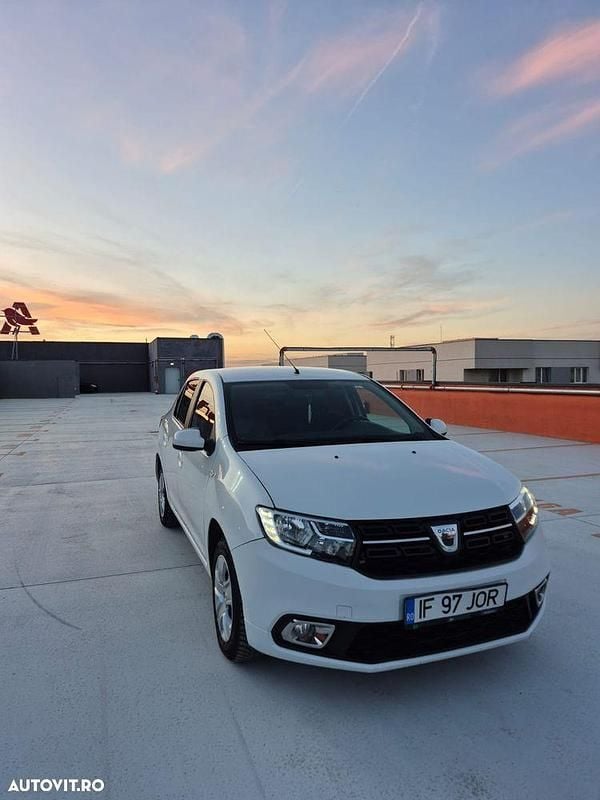 Second-hand Dacia Logan Prestige 90 CP (66 kW) 2017 Culoarealb Berlinǎ