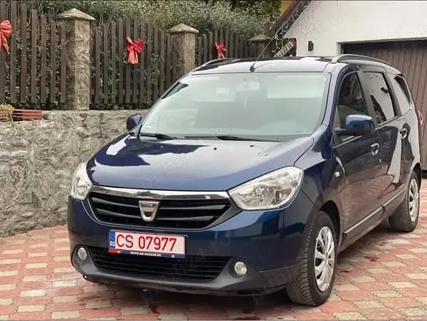 Second-hand Dacia Lodgy 90 CP (66 kW) 2016 Albastru Monovolum