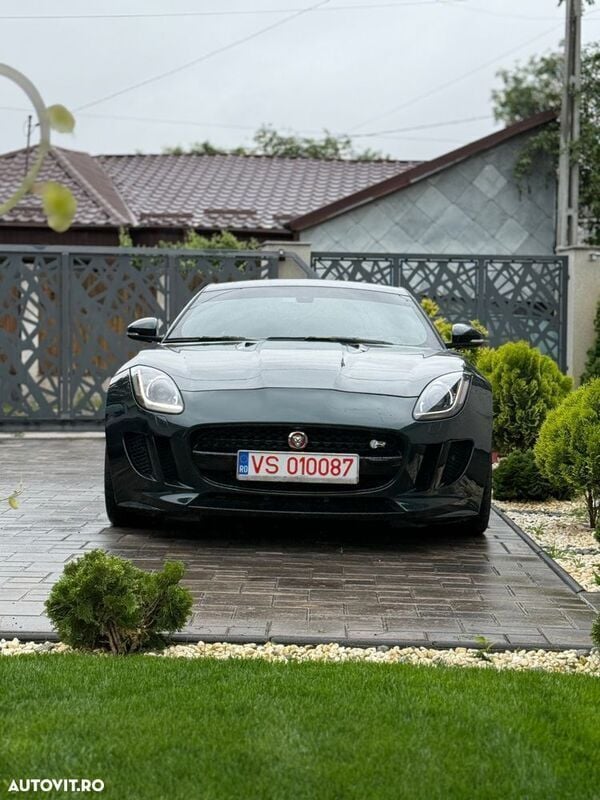 Verde Utilizat 2016 Jaguar F-Type R Cabrio | 38.990 EUR - Imagine 1/4