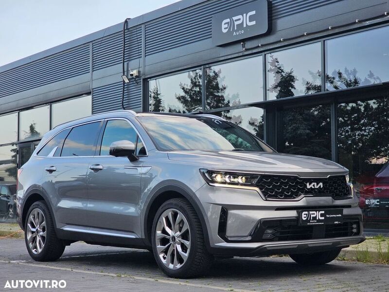 Gri Utilizat 2022 Kia Sorento Platinum SUV | 34.498 EUR (Scump) - Imagine 1/4