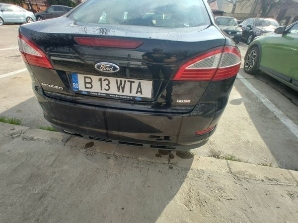 Second-hand Ford Mondeo 125 CP (91 kW) 2009 Negru Berlinǎ