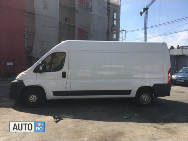 Second-hand Peugeot Boxer 131 CP (96 kW) 2014 Alb Van