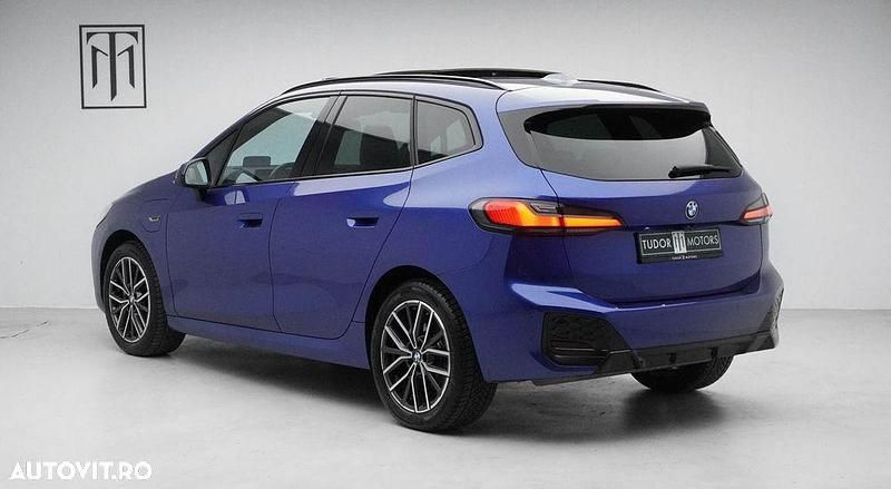 Second-hand BMW 225 Comfort Edition 245 CP (180 kW) 2022 Culoarealbastru Monovolum